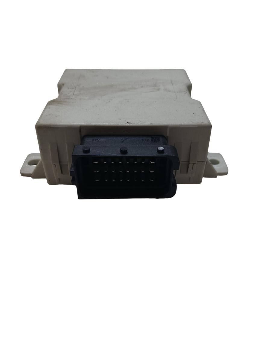 Modul de confort TOYOTA AVENSIS _T25_ 2003 - 2008 150696