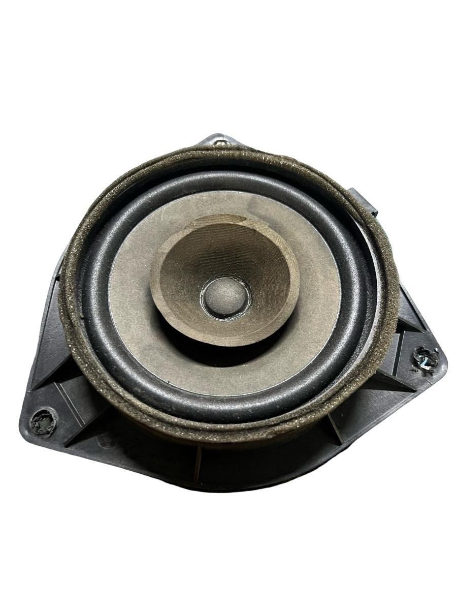 Difuzor portiera spate stanga spate TOYOTA AVENSIS Saloon _T25_ 2003 - 2008 86160-02380