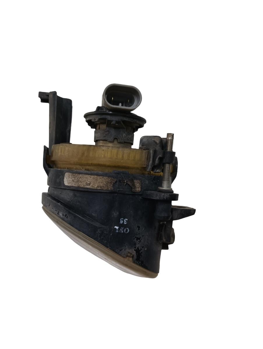 Proiector ceata  stanga fata VOLKSWAGEN TIGUAN 5N_ 2007 - >