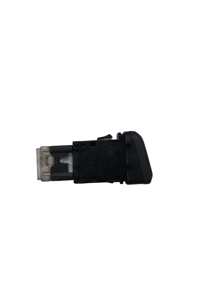 Buton avarie NISSAN ALMERA II N16 2000 - > – foto 2