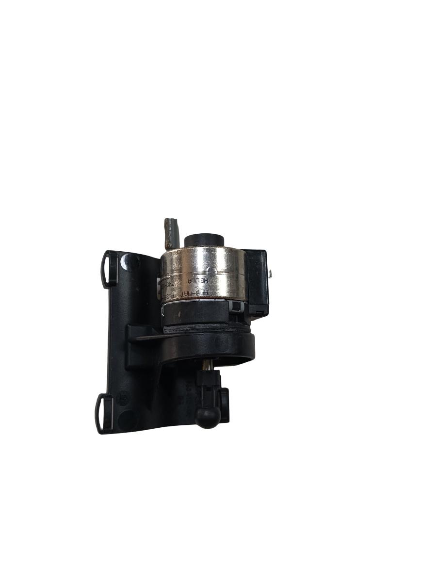 Motoras reglaj nivel faruri VOLKSWAGEN TIGUAN 5N_ 2007 - > 74862100 – foto 2