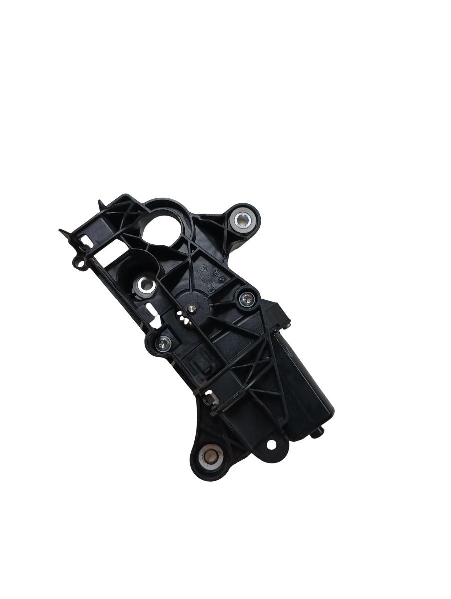 Motoras CENTURA SIGURANTA stanga spate MERCEDES-BENZ S-CLASS Coupe VII C217 2014 - > A2178600182