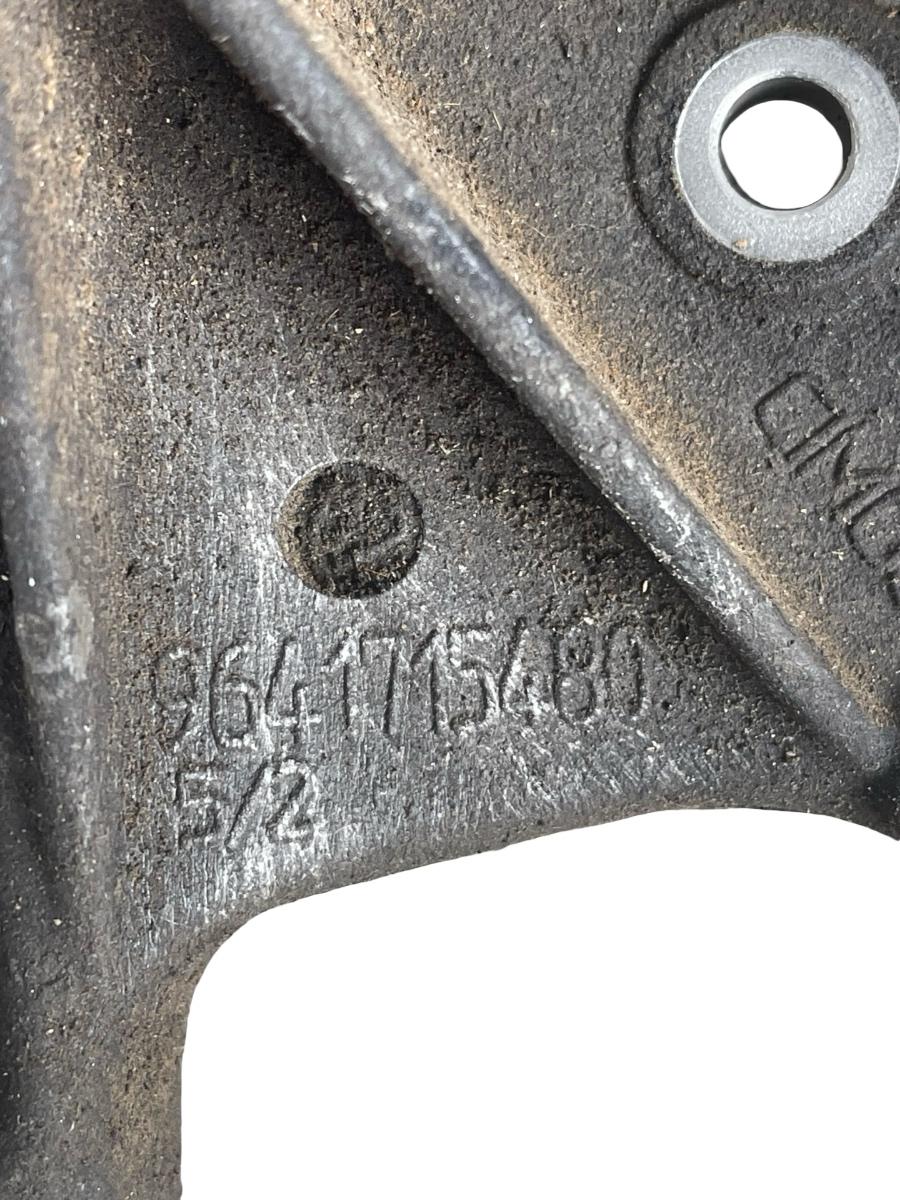 Suport alternator FORD FIESTA V JH_, JD_ 2001 - 2010 1.4 TDCi F6JA, F6JB 9641715480 – foto 2
