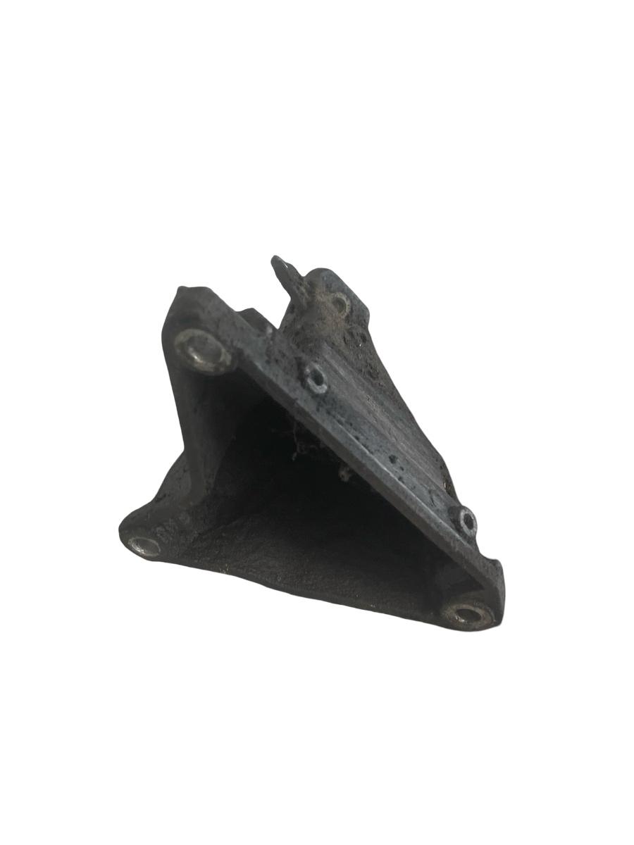 Suport motor SKODA SUPERB 3U4 2001 - 2008 1.9 TDI AVB 8E0199308AR