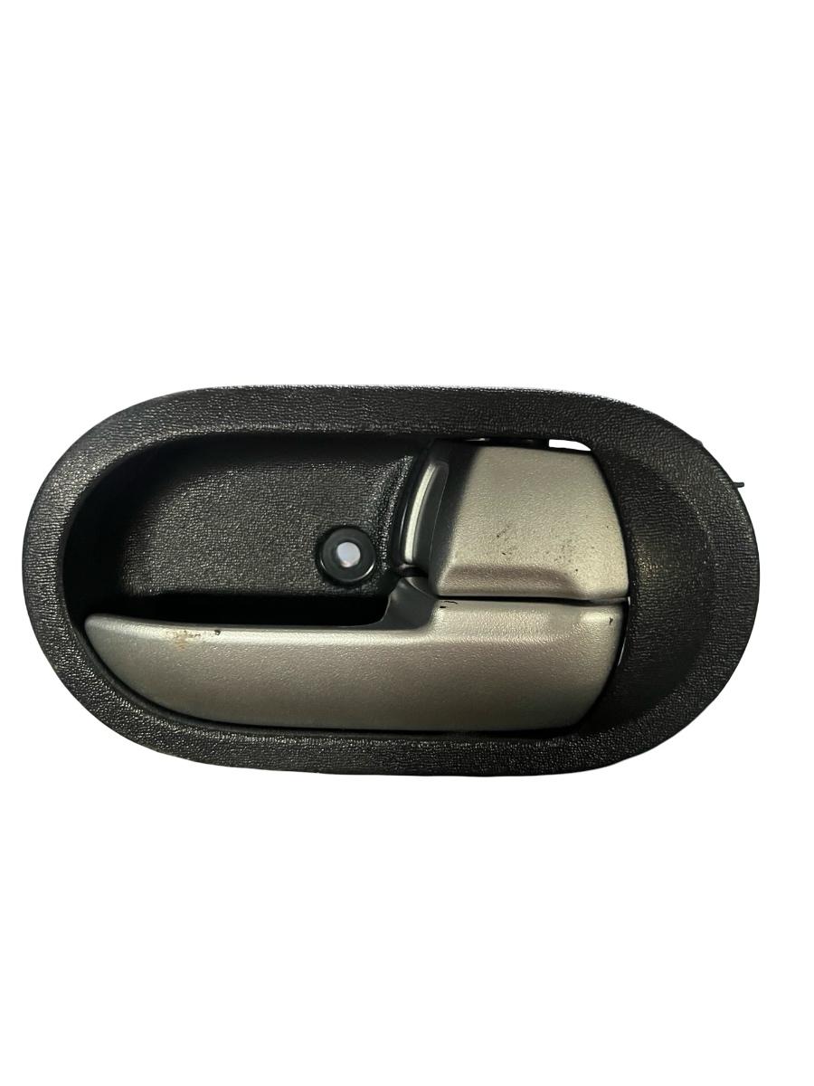 Maner interior portiera fata dreapta fata MITSUBISHI COLT VI Z3_A, Z2_A 2002 - 2012