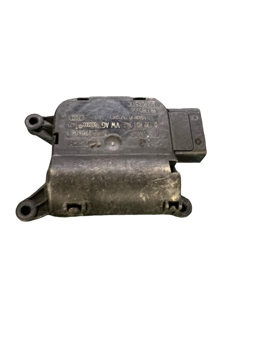 Actuator/motoras clapeta aer AC SKODA SUPERB 3T4 2008 - 2015 0132801342