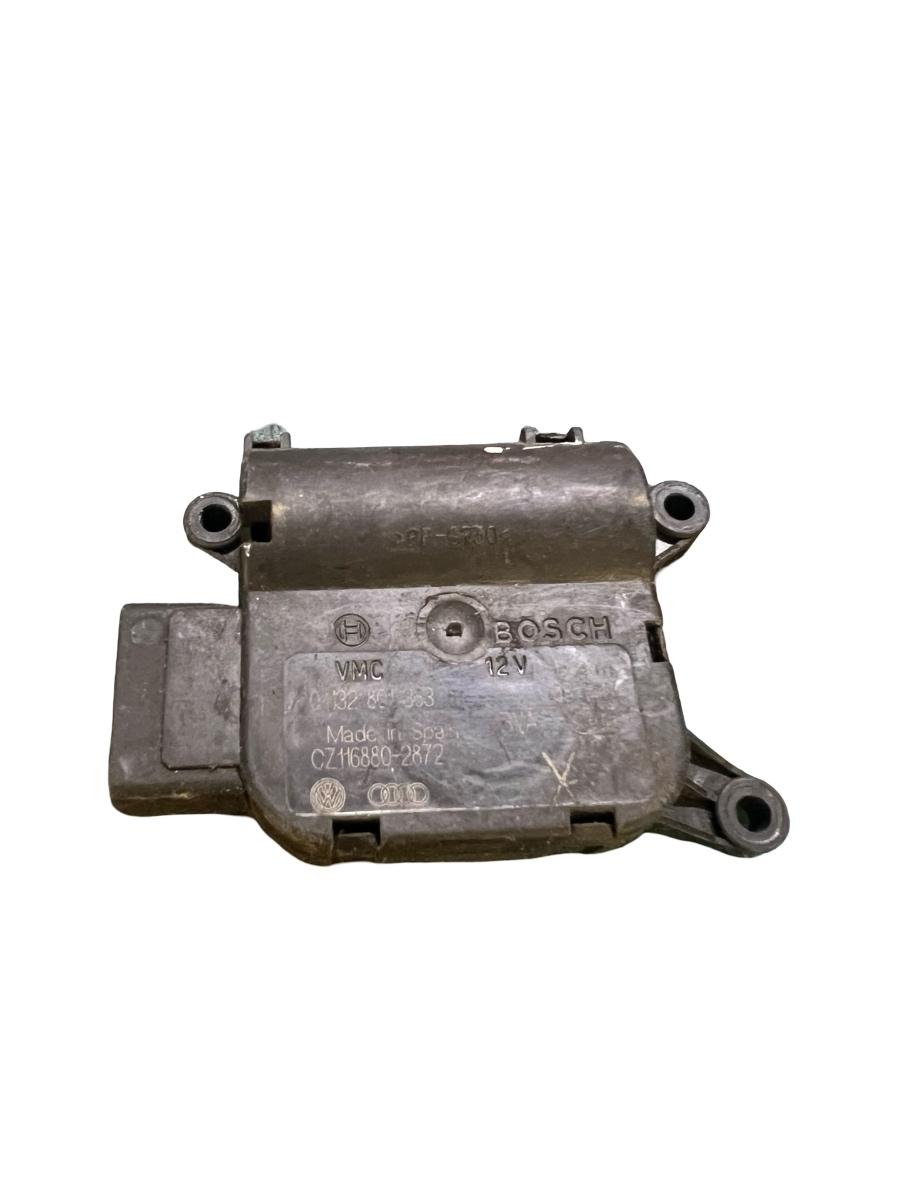 Motoras/actuator clapeta aer VOLKSWAGEN PASSAT Variant 3C5 2005 - 2011 0132801363