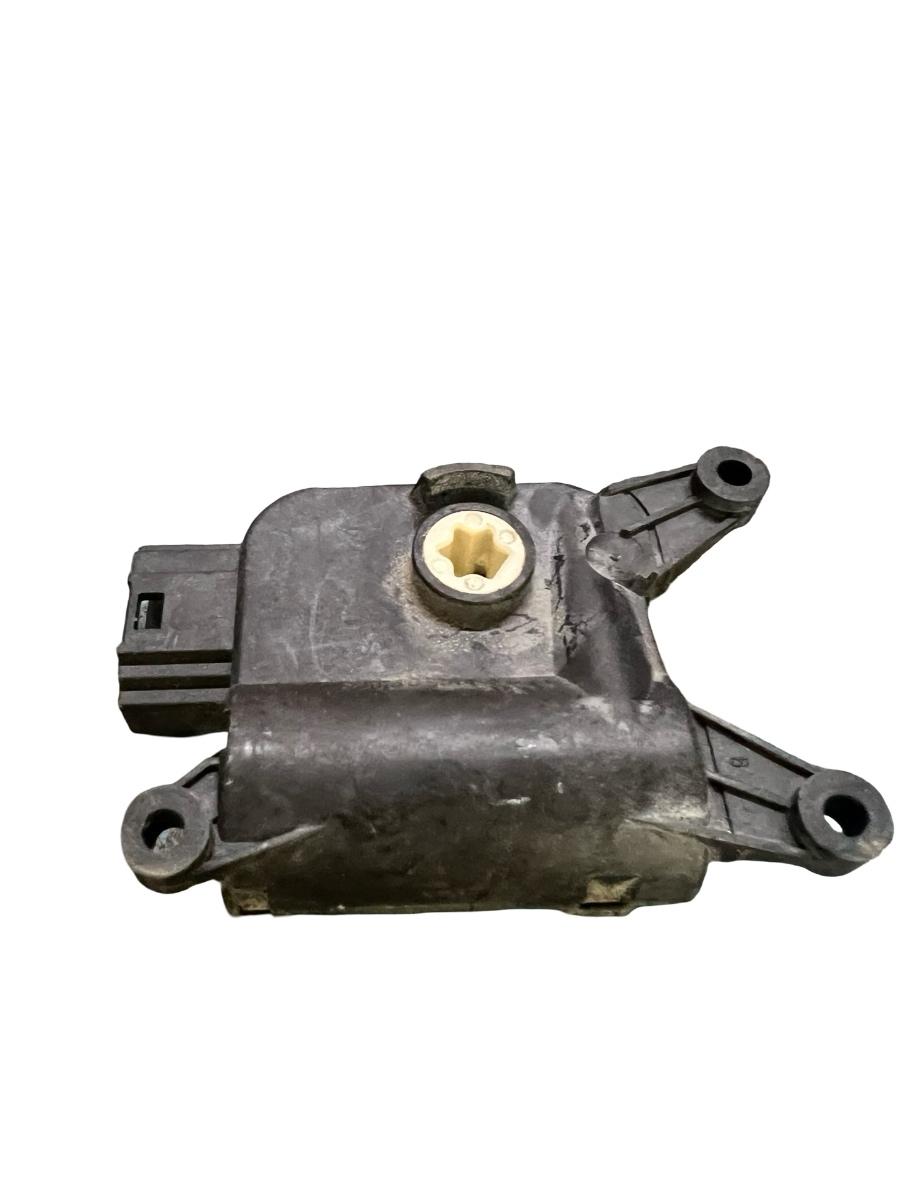 Actuator/motoras clapeta aer AC AUDI A3 II 8P1 2003 - 2013 0132801340 – foto 2