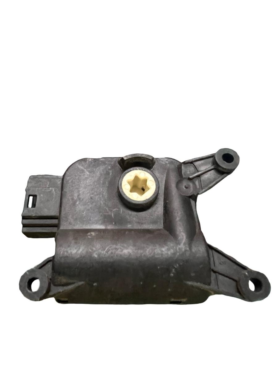 Actuator/motoras clapeta aer AC AUDI A3 II 8P1 2003 - 2013 0132801340 – foto 2