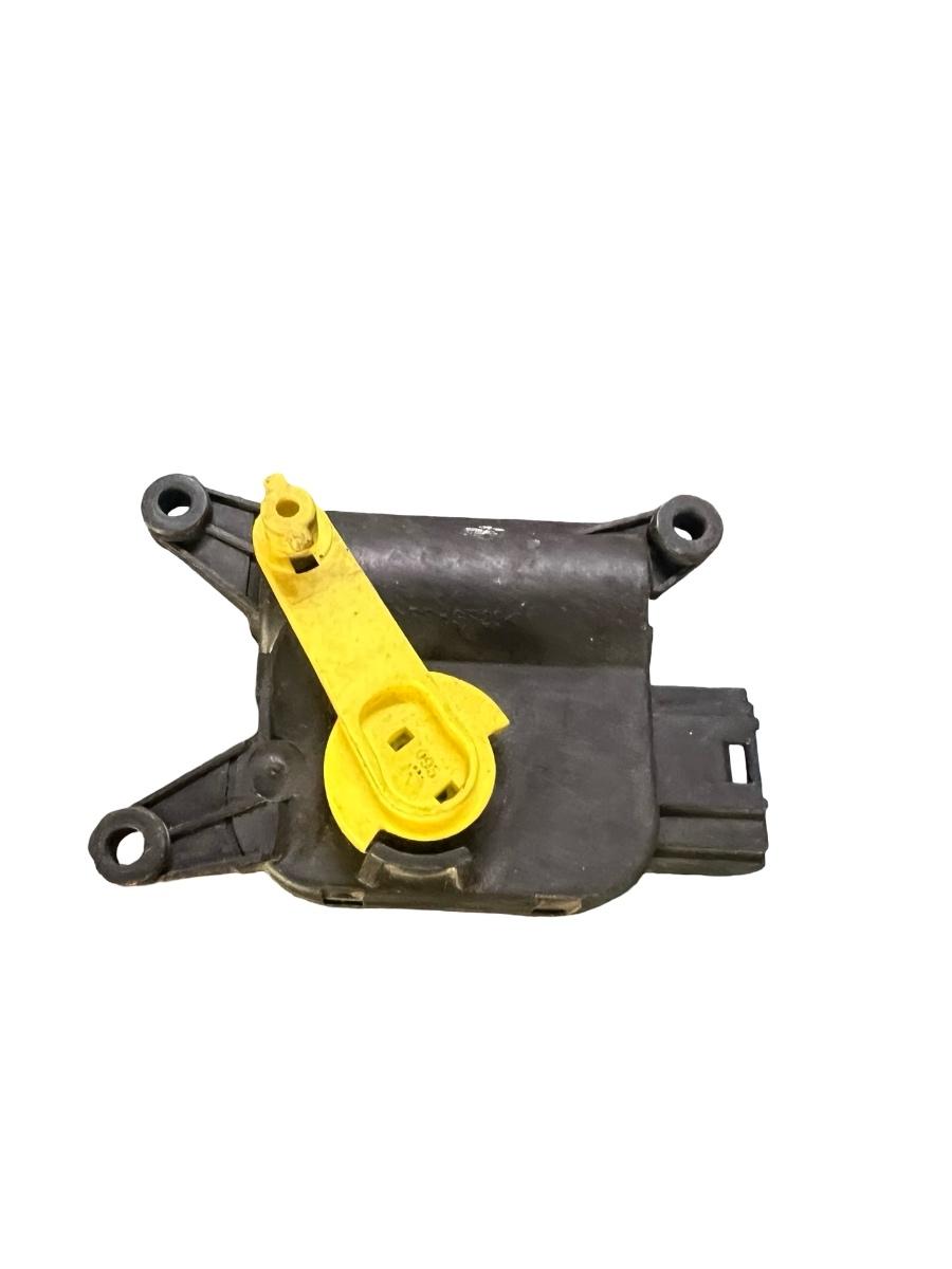 Actuator/motoras clapeta aer AC VOLKSWAGEN POLO 9N_ 2001 - 2012 0132801307 – foto 2