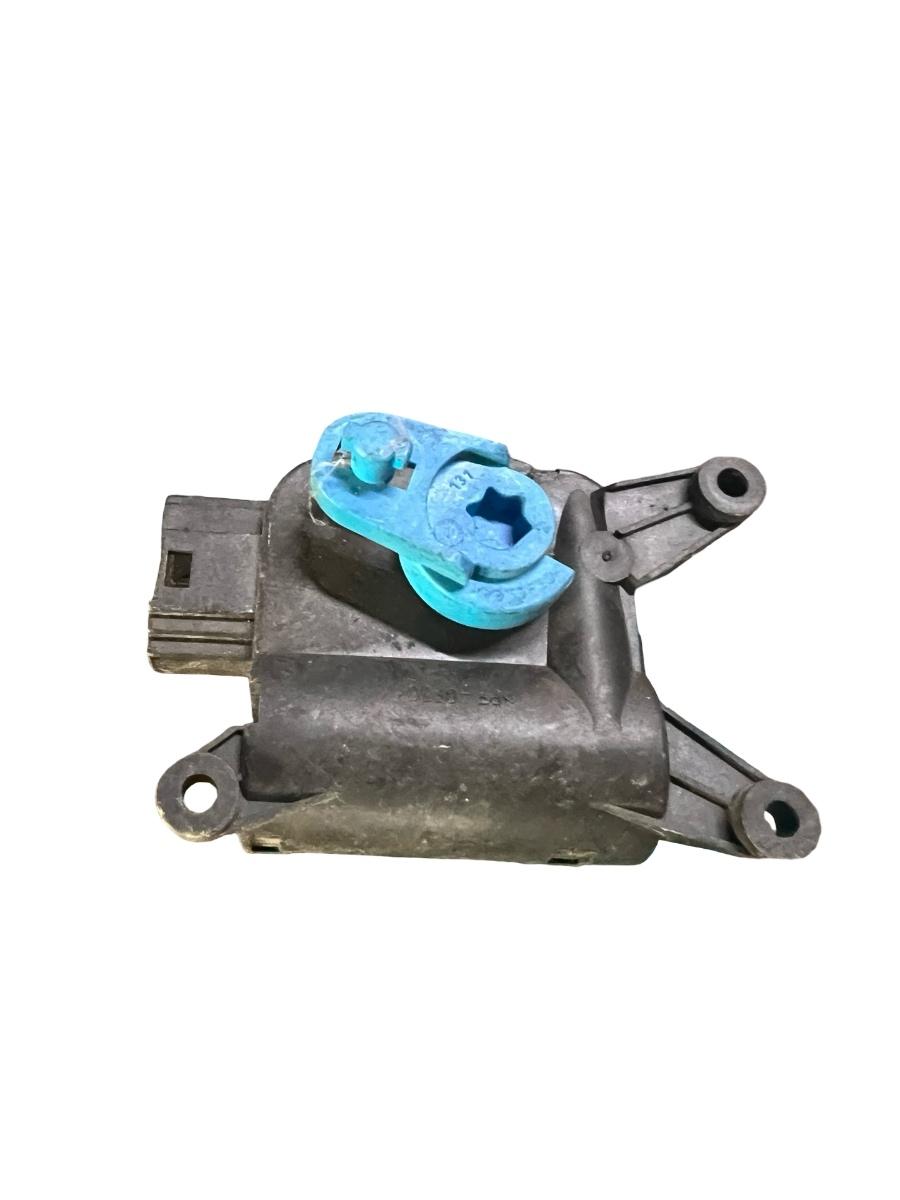 Motoras/actuator clapeta aer VOLKSWAGEN SCIROCCO 137 2008 - 2014 0132801343