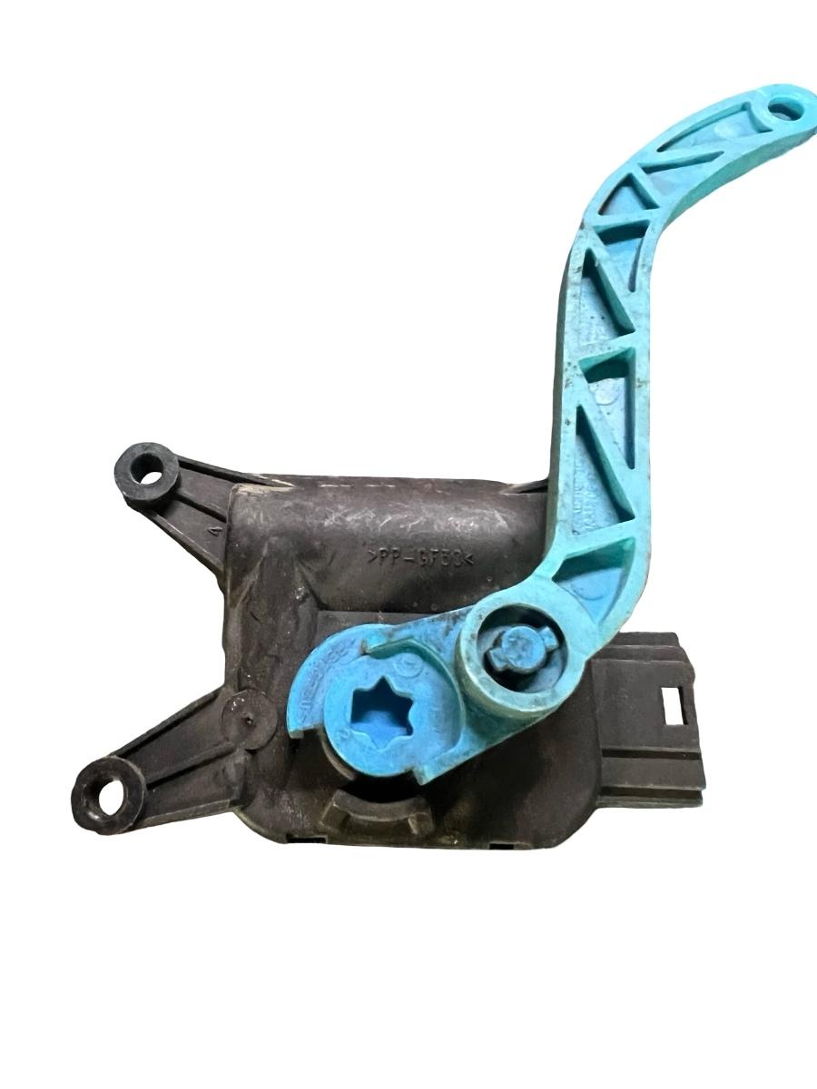 Motoras/actuator clapeta aer VOLKSWAGEN SCIROCCO 137 2008 - 2014 0132801343 – foto 2
