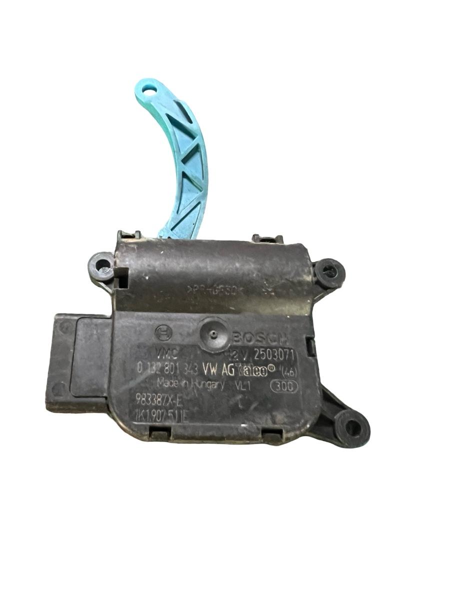 Motoras/actuator clapeta aer VOLKSWAGEN SCIROCCO 137 2008 - 2014 0132801343