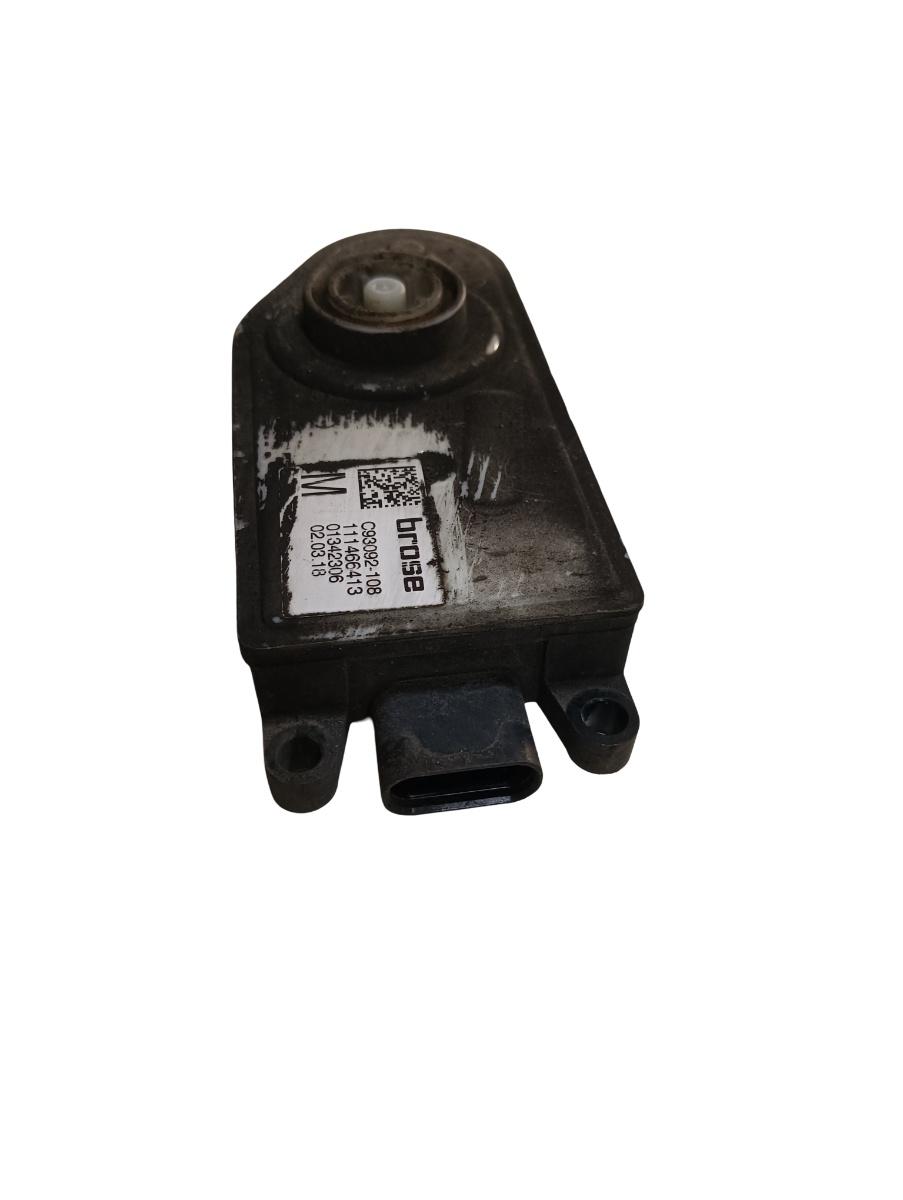 Motoras actuator grila BMW 5 G30, F90 2016 -> 111466413 – foto 2