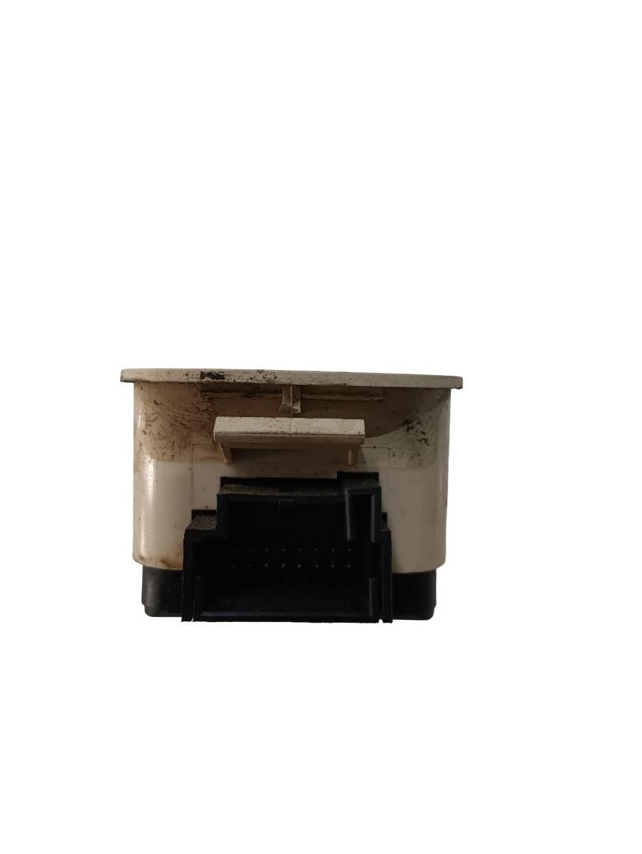 Buton frana de mana VOLKSWAGEN TIGUAN 5N_ 2007 - > 5n0927225b – foto 2