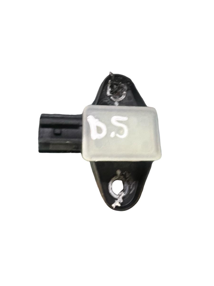 Senzor de impact airbag dreapta spate VOLKSWAGEN TIGUAN 5N_ 2007 - > 34080303