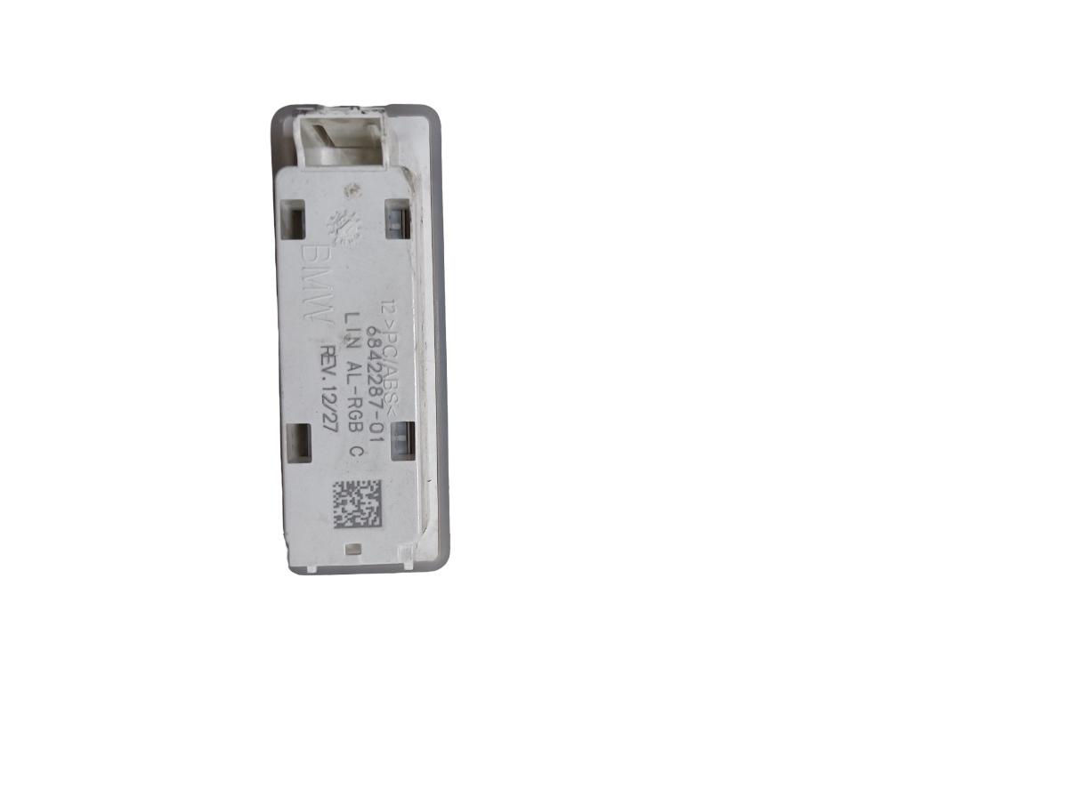 Lampa interioara habitaclu BMW 5 G30, F90 2016 - > – foto 2
