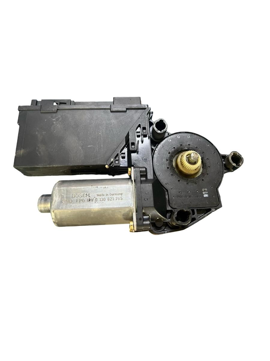 Motoras regulator geam portiera fata dreapta fata PORSCHE CAYENNE 9PA 2002 - 2010 BOSCH 0130821765 3D1959792A – foto 2