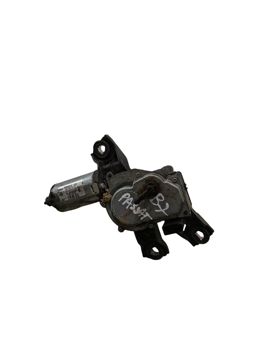 Motor stergator luneta VOLKSWAGEN PASSAT Variant 3C5 2005 - 2011 TDI CBDC Valeo 53032812 3c9955711a