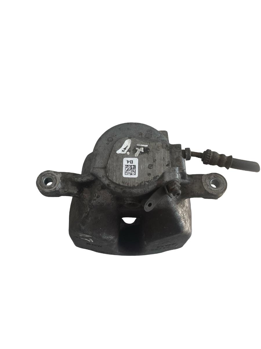 Etrier frana dreapta fata BMW 5 G30, F90 2016 - > 2.0 B47 D20 B – foto 3