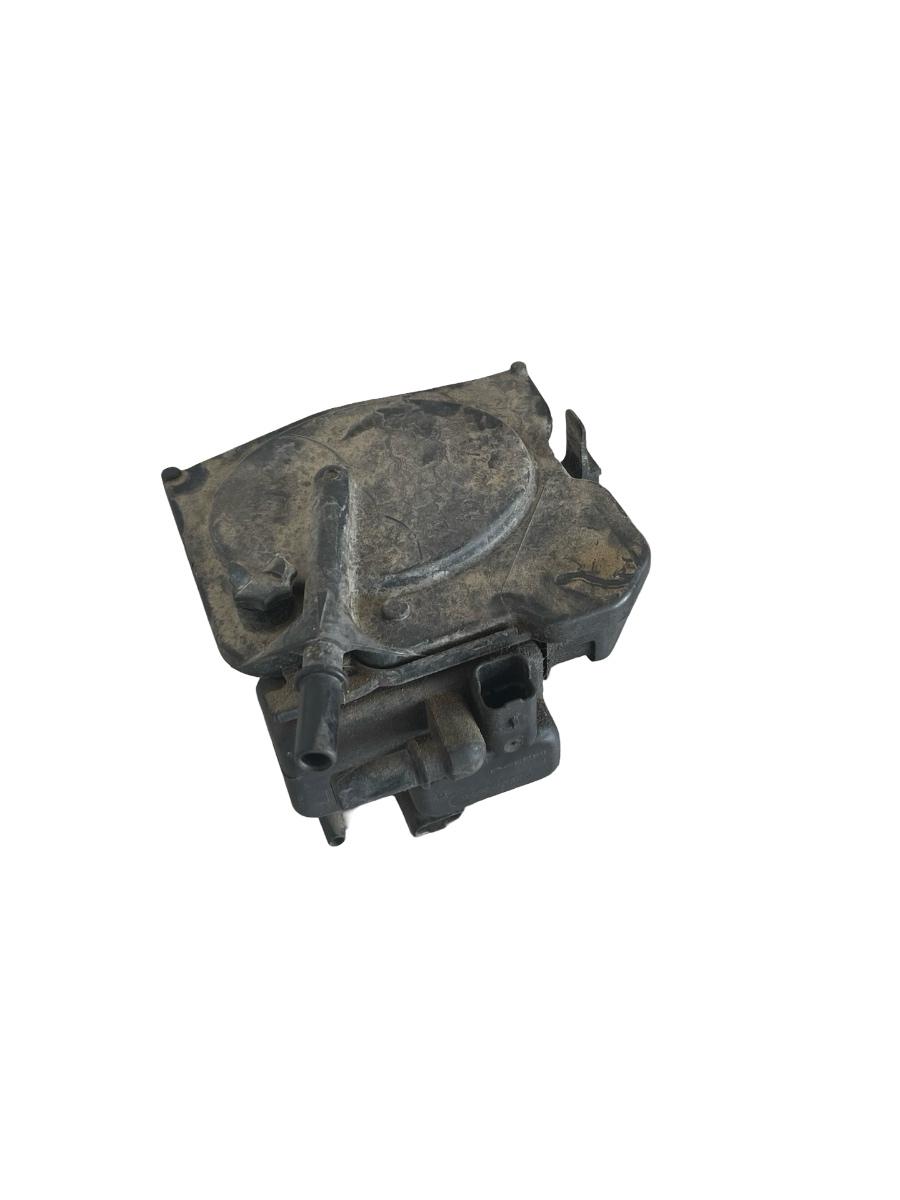 Carcasa filtru combustibil FORD FOCUS II DA_, HCP, DP 2004 - 2013 1.6TDCI 9305-108C