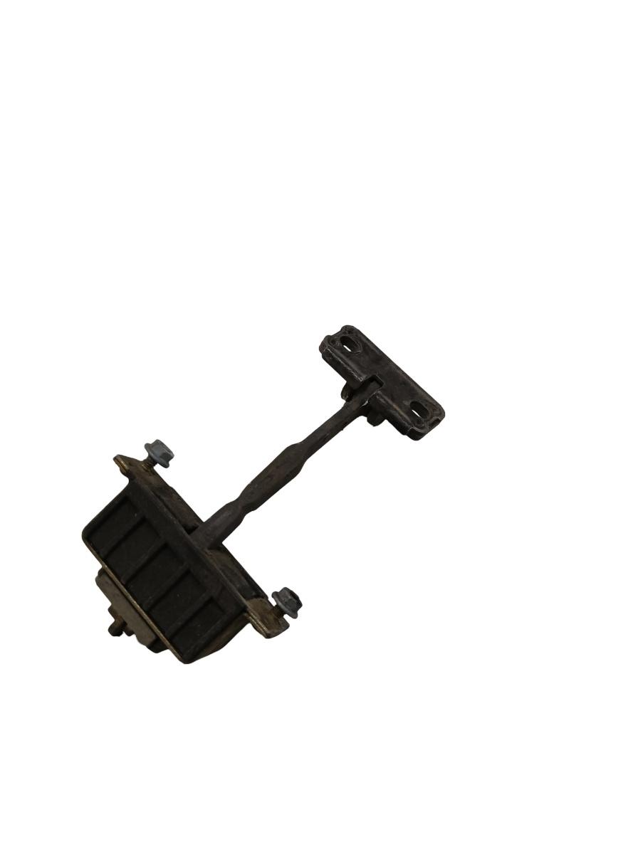Opritor usa  stanga fata MERCEDES-BENZ C-CLASS W204 2007 - 2014