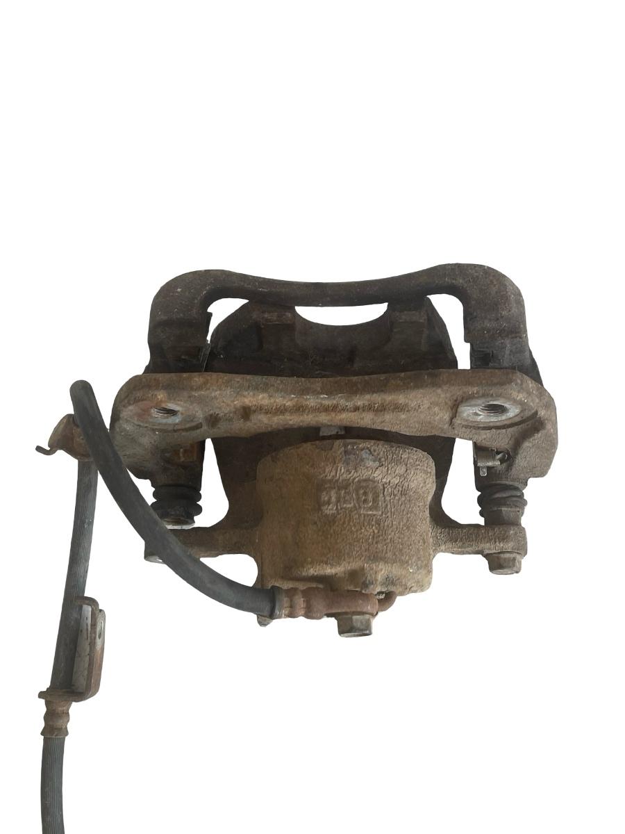 Etrier frana dreapta fata TOYOTA RAV 4 III _A3_ 2005 - 2013 2.2 D 4WD 2AD-FTV