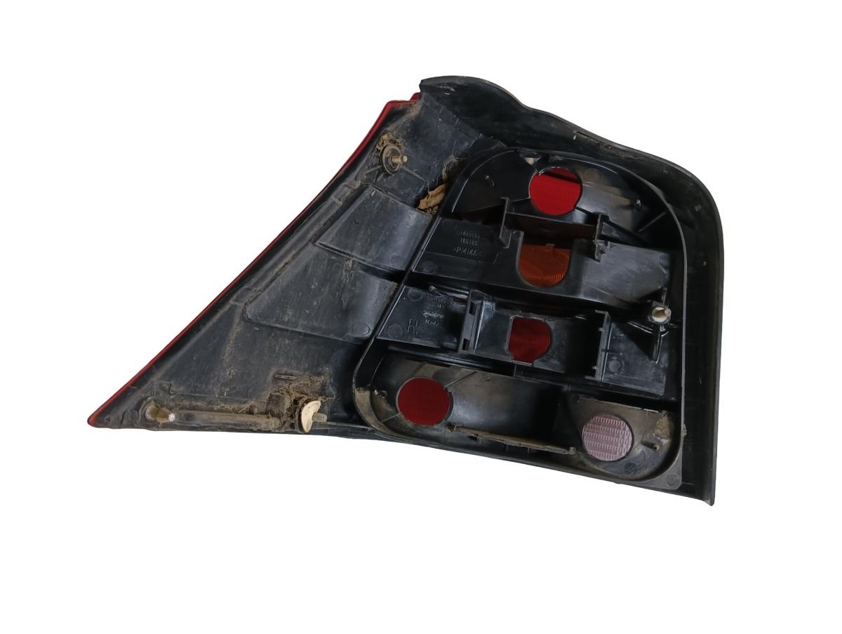 Lampa spate / Stop dreapta spate VOLKSWAGEN GOLF IV 1J1 1997 - 2007 – foto 2