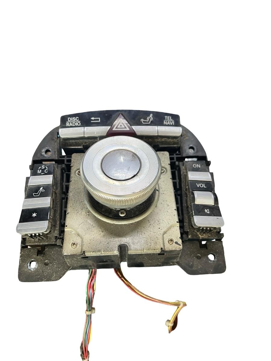 Consola centrala MERCEDES-BENZ S-CLASS II W221, C215 2005 - 2013 A2218700451