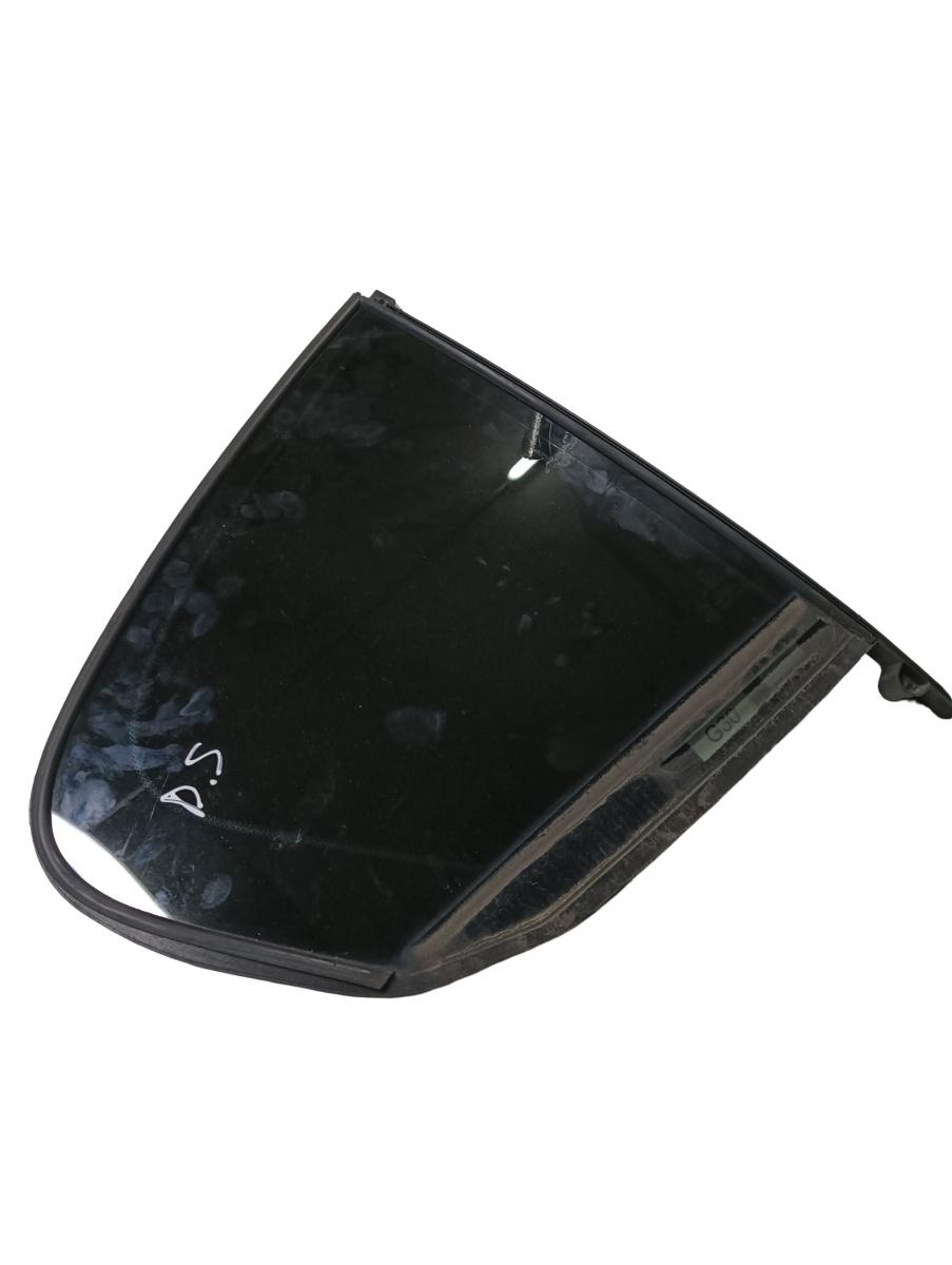 Geam  dreapta spate BMW 5 G30, F90 2016 - >
