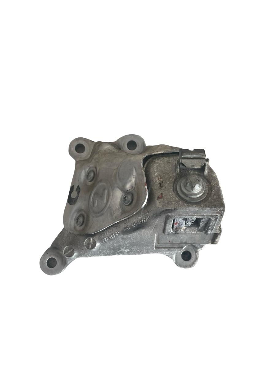 Suport motor dreapta BMW 5 G30, F90 2016 - > 2.0 B47 D20 B 6870754 – foto 3