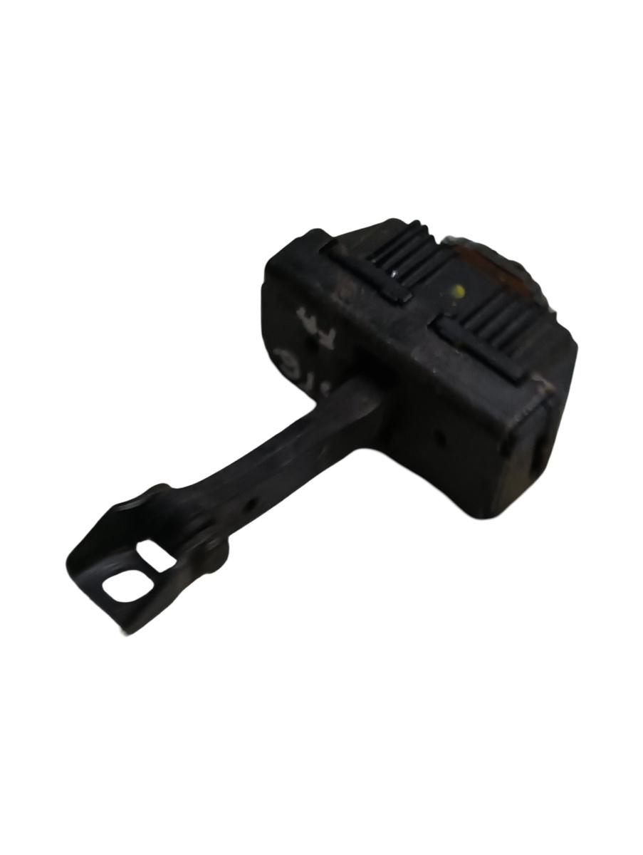 Opritor usa  stanga fata BMW 6 E63 2004 - 2010