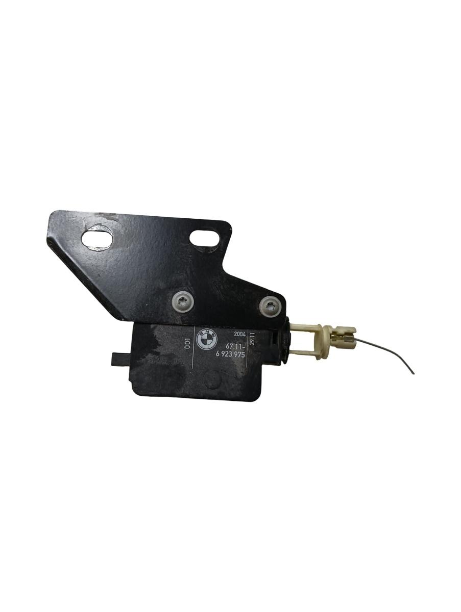Motoras blocare usita rezervor combustibil BMW 6 E63 2004 - 2010 6923975 – foto 2