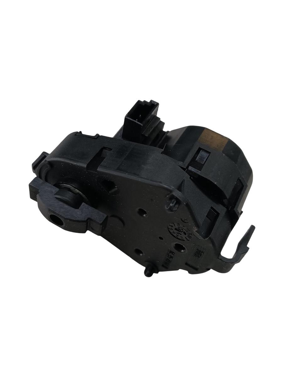 Actuator/motoras clapeta aer AC BMW 6 E63 2004 - 2010 6830303 – foto 2