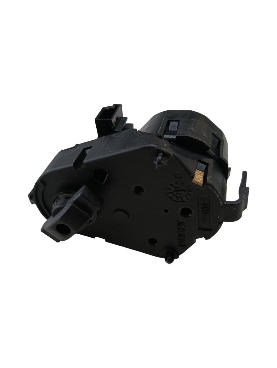 Actuator/motoras clapeta aer AC BMW 6 E63 2004 - 2010 6930298 – foto 2