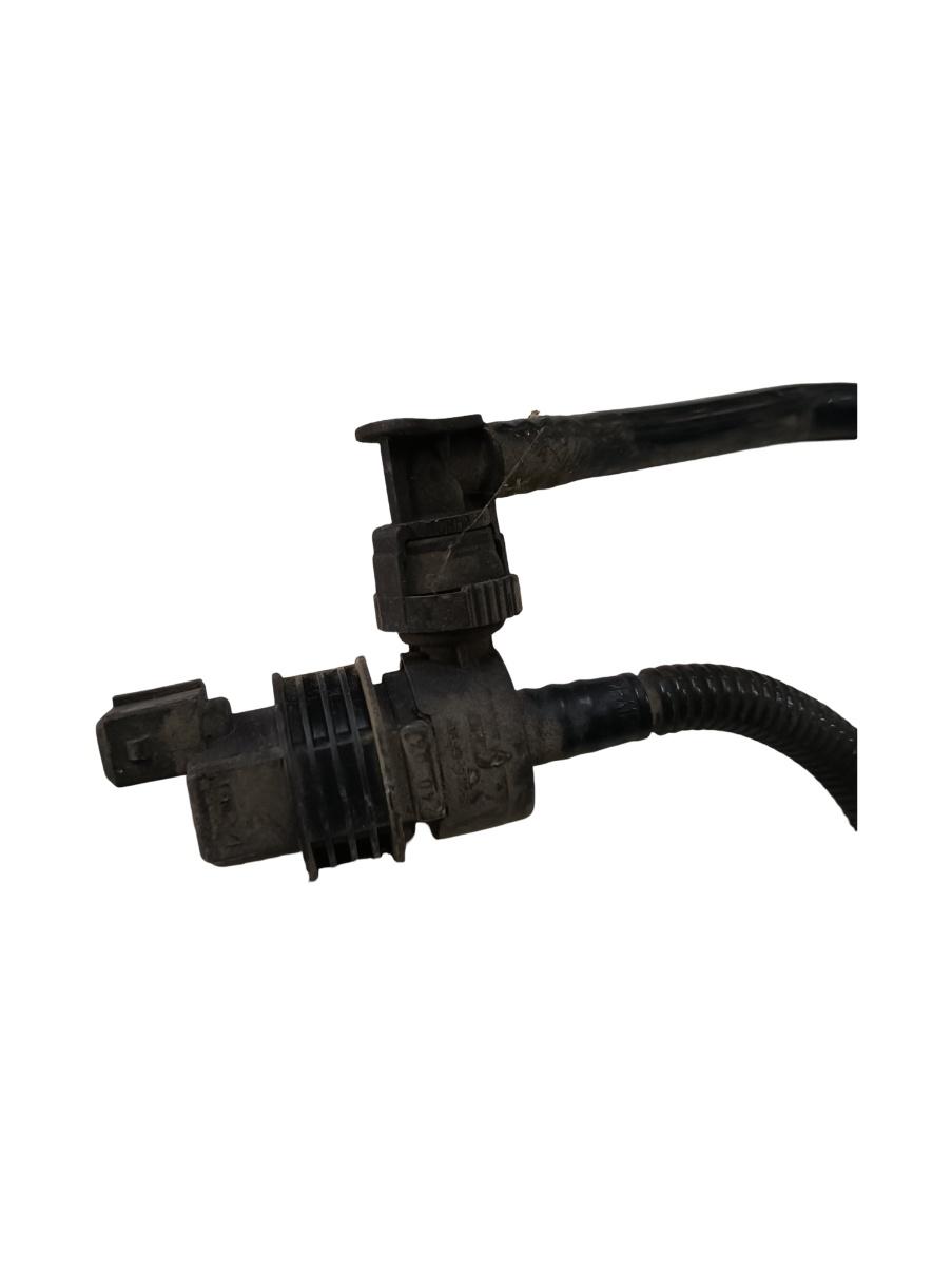 Valva presiune rezervor  BMW 6 E63 2004 - 2010 3.0 630 i N53 B30 A, BMW 3 V E90 2004 - 2012 320 i N46 B20.. 7512581