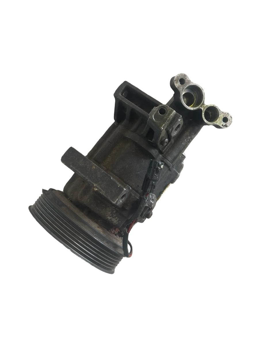 Compresor AC cu defect : Zgomot la fulie, baga ac, in schimb huruie DACIA LODGY 2012 -> 1.5DCI