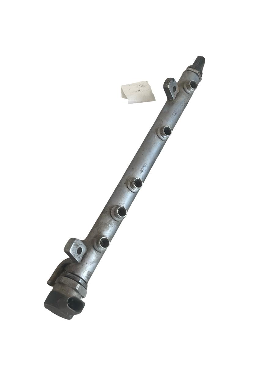 Rampa injectoare MERCEDES-BENZ A-CLASS II W169 2004 - 2012, MERCEDES-BENZ B-CLASS W245 2005 - 2011 A6400702395