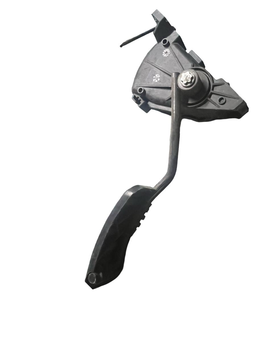 Pedala de acceleratie RENAULT MASTER II Box FD 1998 - > 8200724059