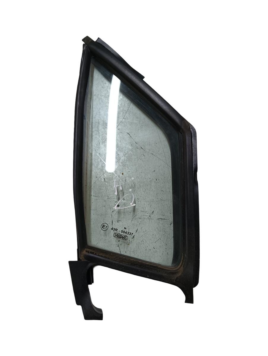 Geam fix fata dreapta fata OPEL AGILA B H08 2008 - 2014