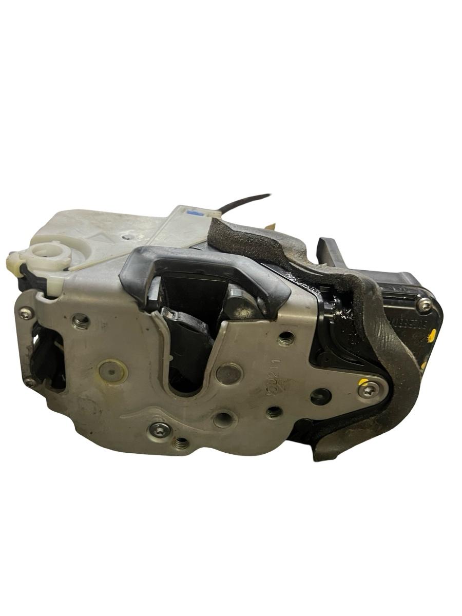 Broasca usa dreapta spate OPEL ASTRA J P10 2009 - 2015