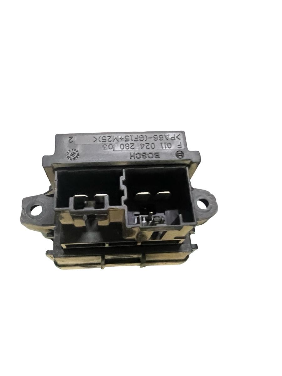Rezistor motor/ventilator aeroterma OPEL INSIGNIA Estate G09 2008 - 2017 CDTI A 20 DTE 13503201 – foto 3