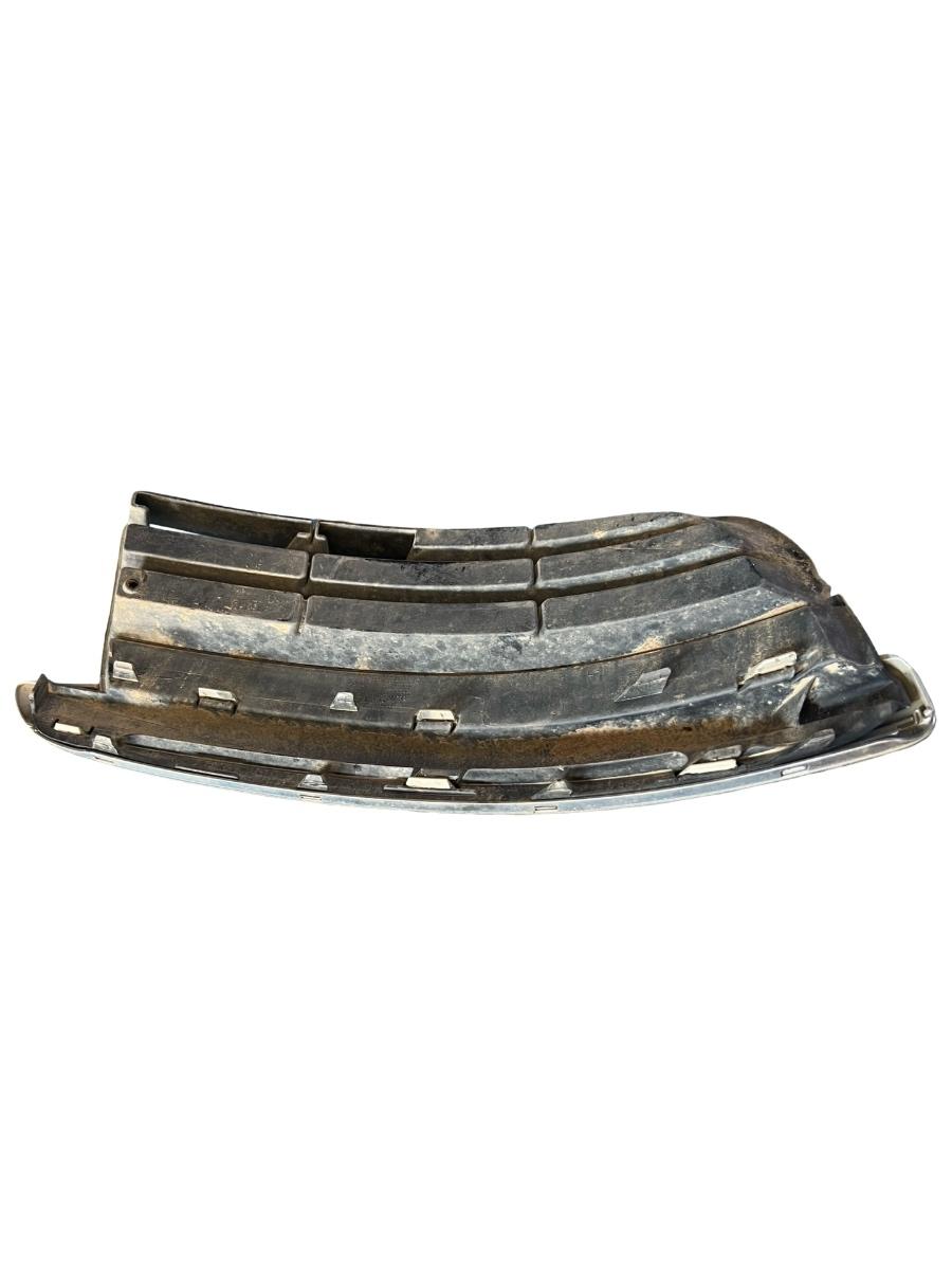 Grila inferioara bara de protectie fata stanga fata VOLKSWAGEN GOLF V Variant 1K5 2007 - 2009 – foto 2