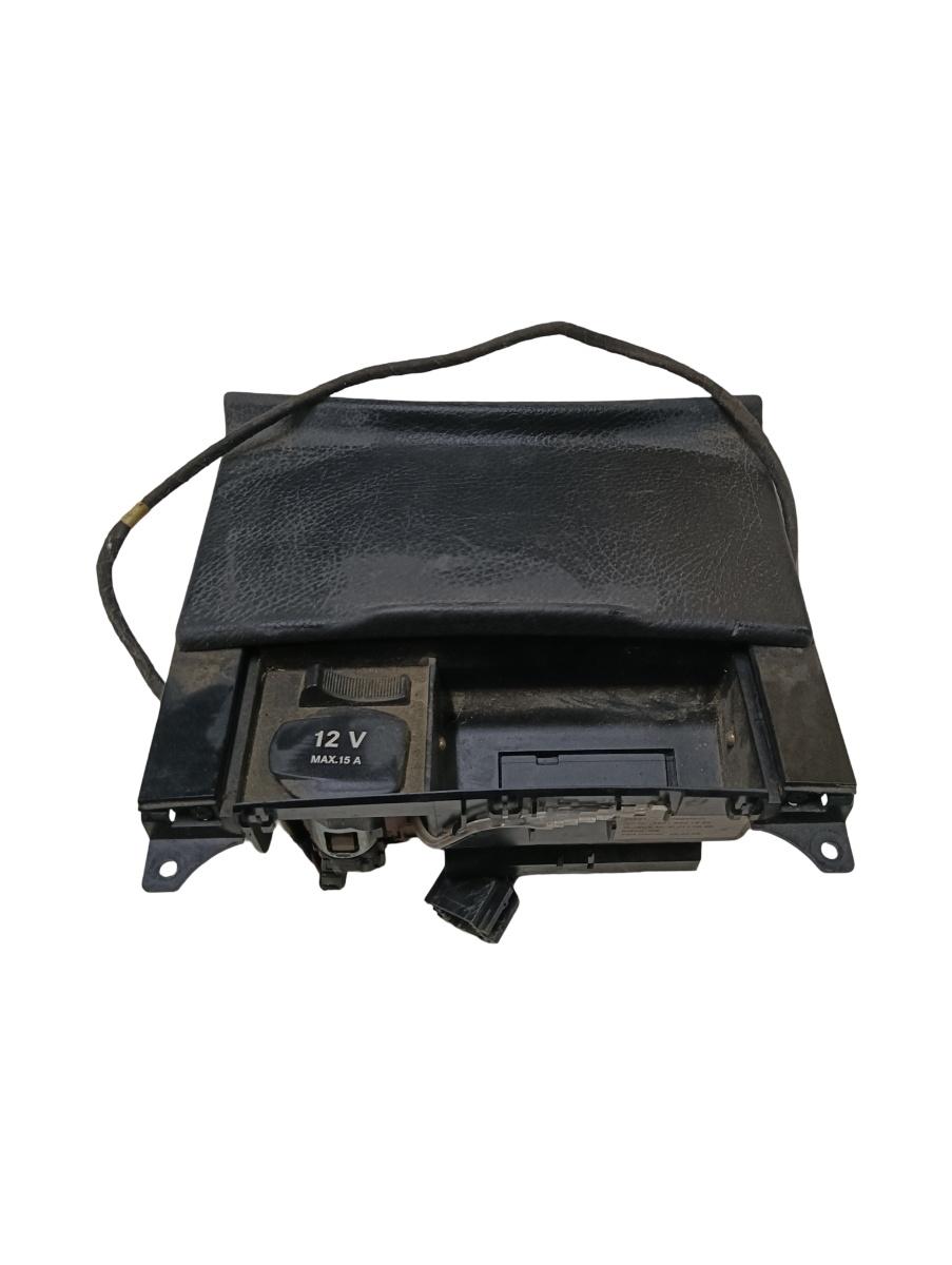 Bricheta fata MERCEDES-BENZ S-CLASS II W221, C215 2005 - 2013 A22106801652