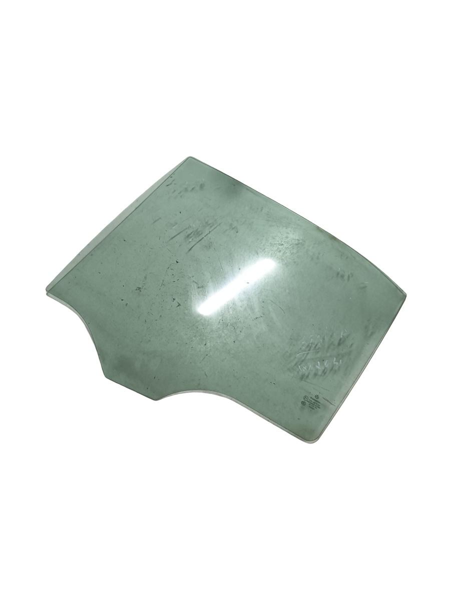 Geam  stanga spate MERCEDES-BENZ C-CLASS W204 2007 - 2014