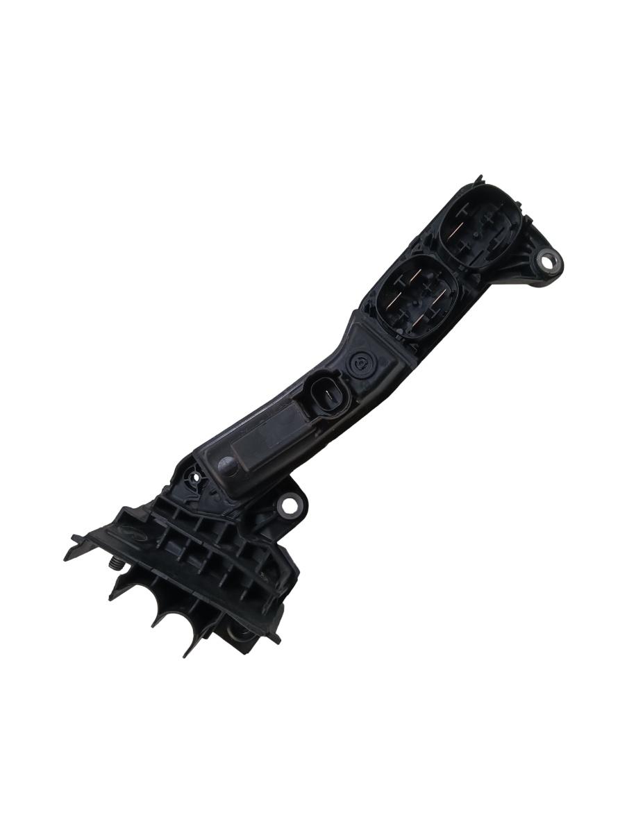 Releu de control curent BMW 5 G30, F90 2016 - > 9339825