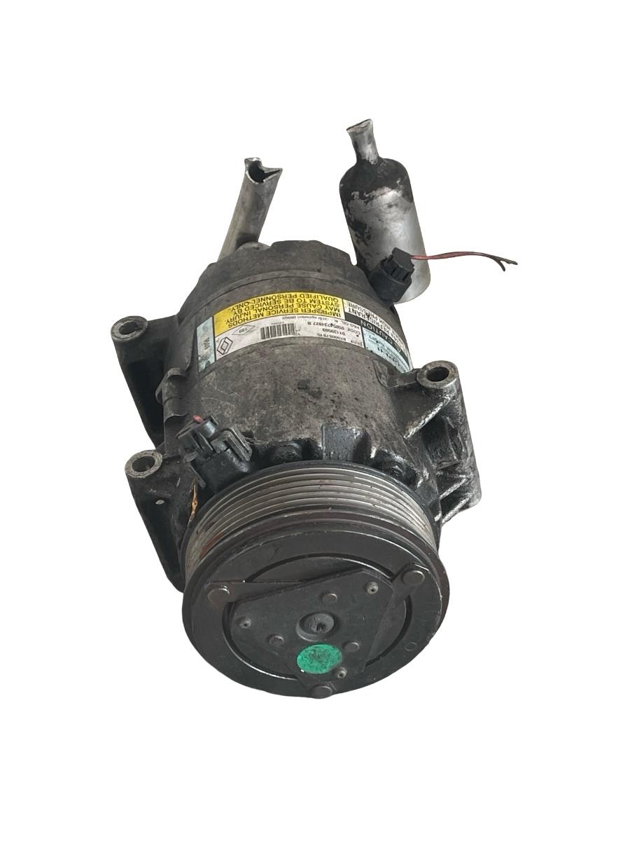 Compresor  AC RENAULT ESPACE IV JK0/1_ 2002 - > 2.2DCI  8200067915 – foto 3