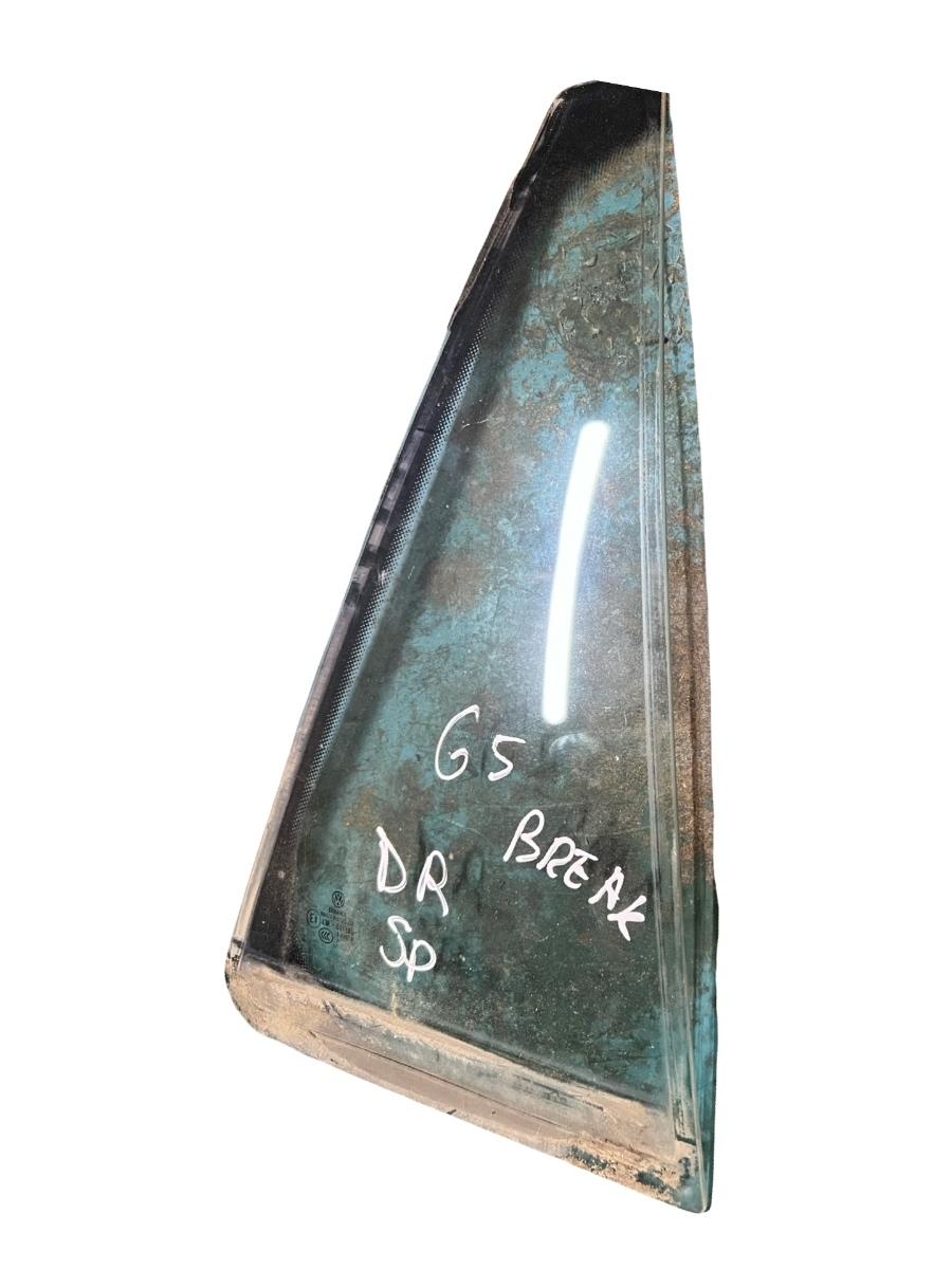 Geam lateral spate dreapta spate VOLKSWAGEN GOLF V Variant 1K5 2007 - 2009