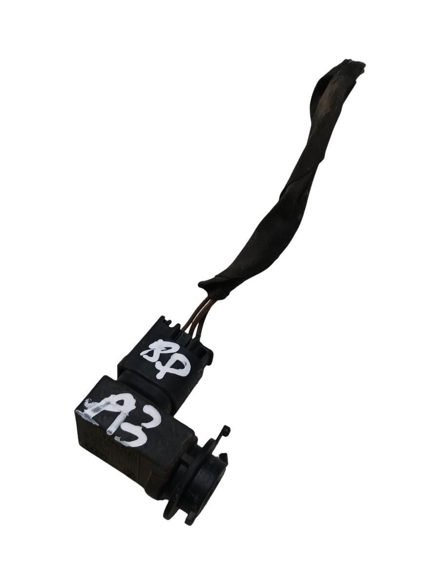 Senzor de calitate aer AUDI A6/S6 III Saloon 4F2, C6 2004 - 2011 VAG 4b0907659a