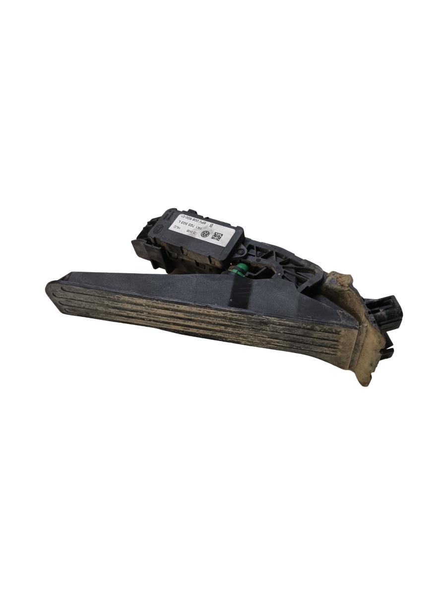 Pedala de acceleratie stanga fata VOLKSWAGEN GOLF V 1K1 2003 - 2009 1k1723503l